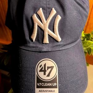 New York Yankees clean up hat-navy